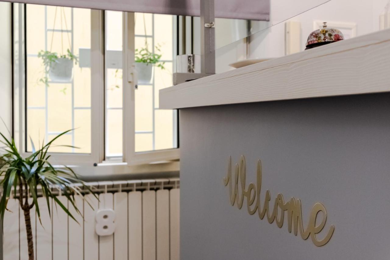 Eighty Four Luxury Rooms Roma Exterior foto